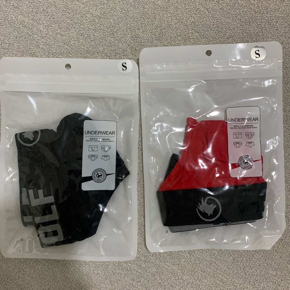 New WOLF Thongs sz Small